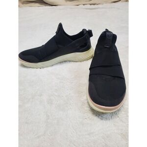 Ecco St. 1 Lite Black White Sole Urban Slip On Sneaker 8 Casual Streetwear Cozy